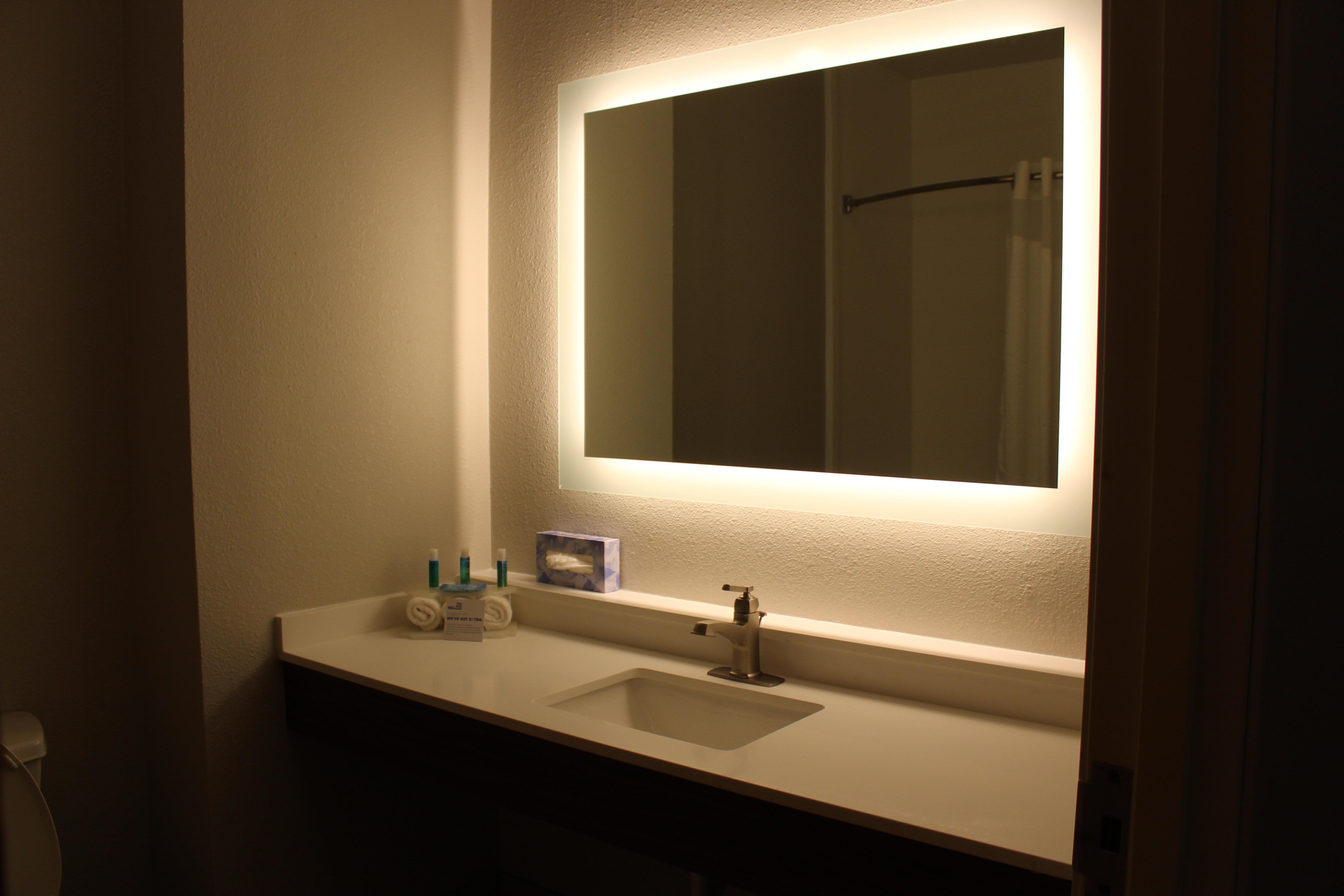 Express & By Ihg 2* Mansfield