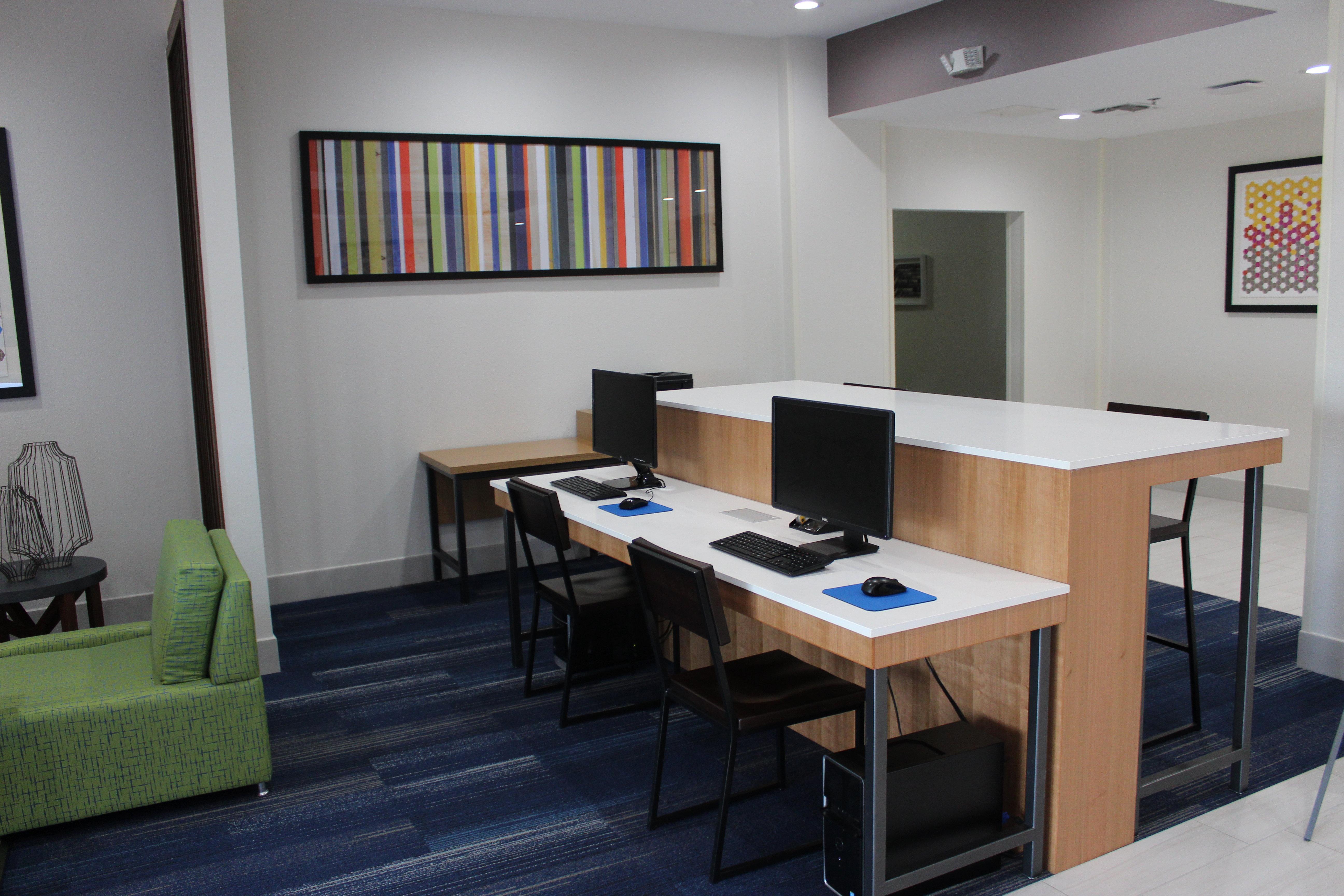 Express & By Ihg 2* Mansfield